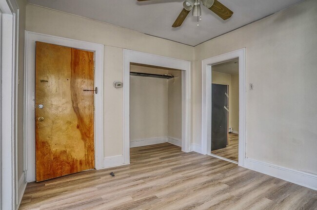 Building Photo - 84 Magnolia St