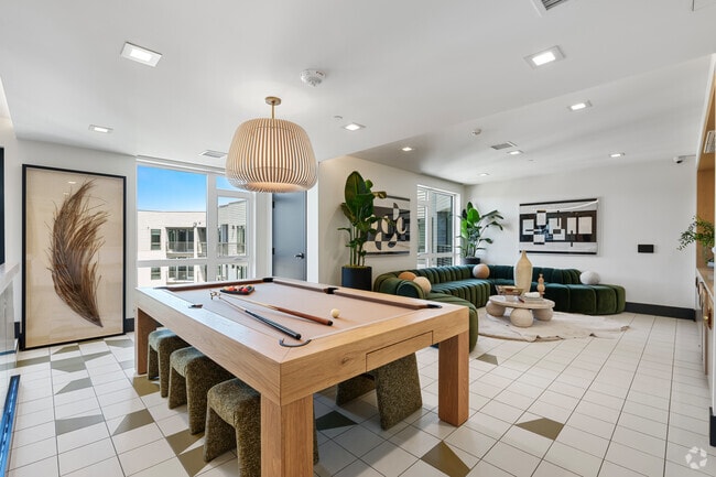 Game Room - Bell South City