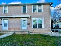 Building Photo - 2 bed 1 and 1/2 bath condo for rent $1600 ...