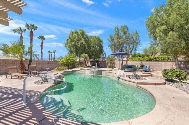 Building Photo - 39371 Blossom Cir