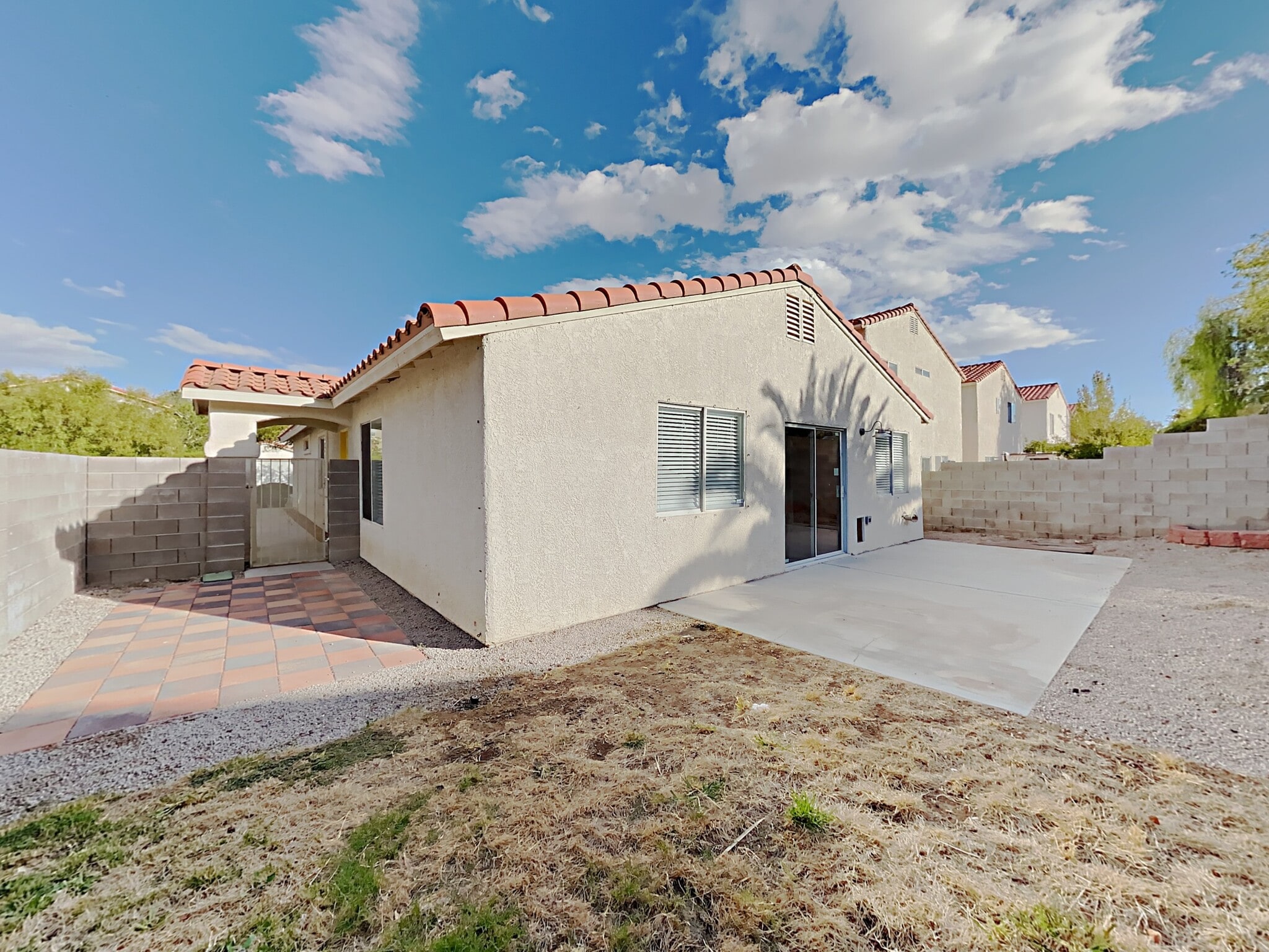 Building Photo - 9395 Santa Fe Rose St