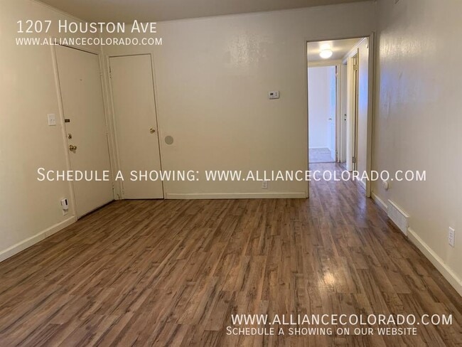 Building Photo - 1207 Houston Ave