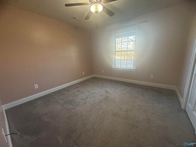 Building Photo - 20456 Pheasant Dr