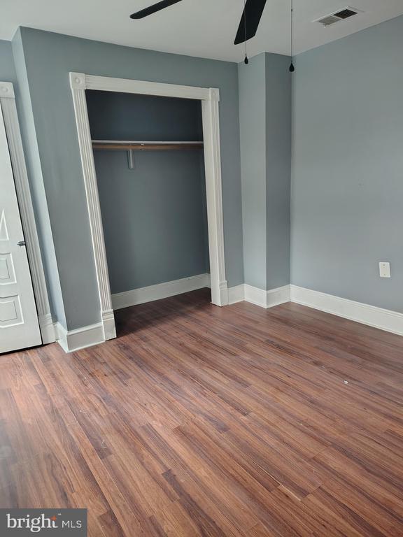 Building Photo - 232 S Illinois Ave