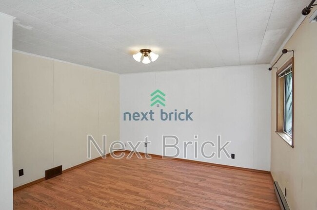 Building Photo - 11545 26th Ave NE