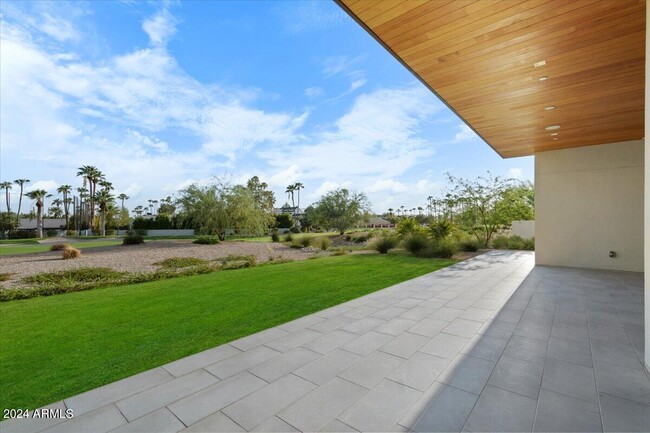 Building Photo - 6311 E Phoenician Blvd