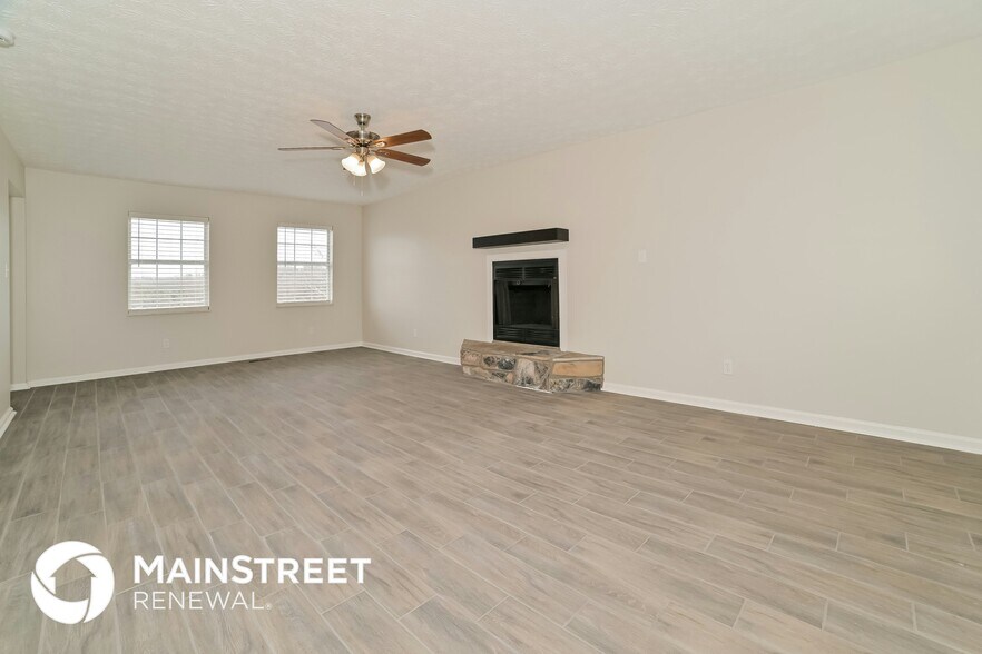 Building Photo - 1120 Cattlemans Dr