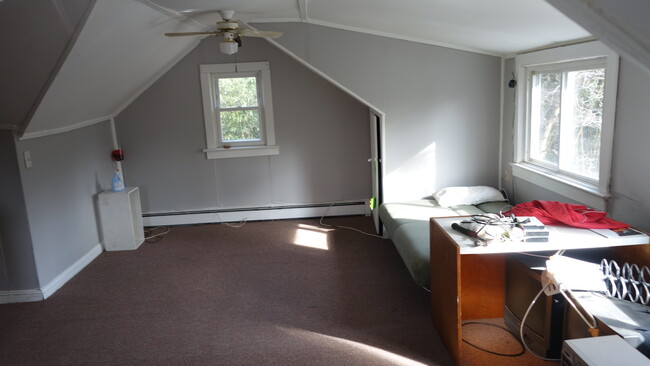 Building Photo - 51 Bellerose Rd