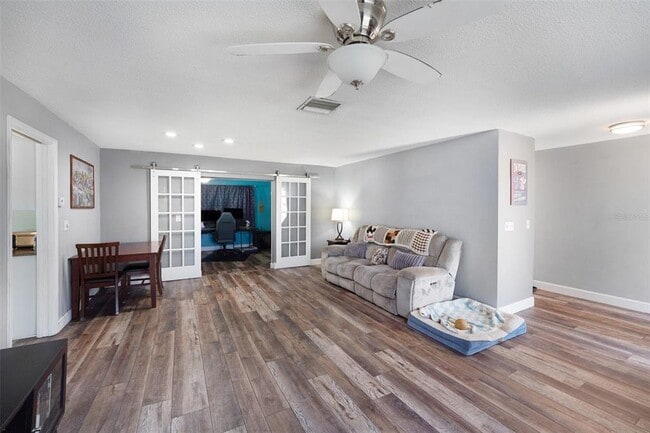 Building Photo - 2561 Blackwood Cir