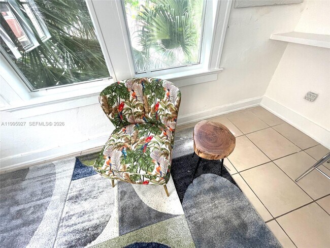 Building Photo - 1611 Michigan Ave