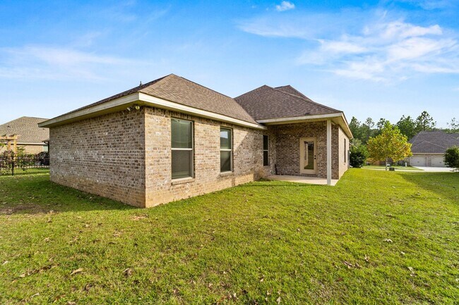 Building Photo - 782 Serpentine Dr