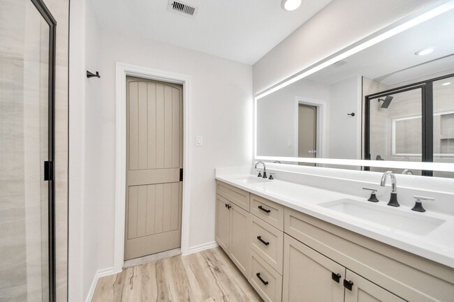 Building Photo - 26722 Lantana Cyn Dr