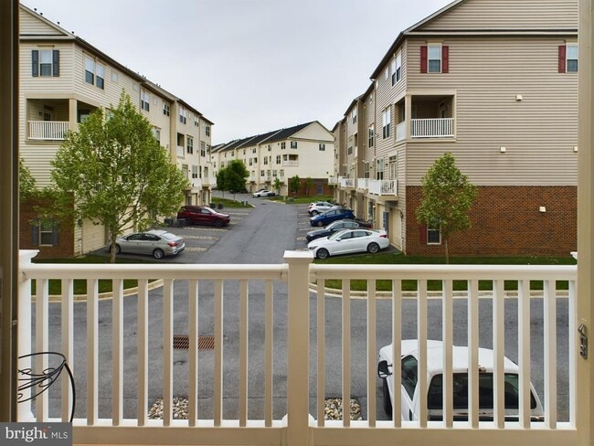 Building Photo - 6479 Jack Linton Dr S