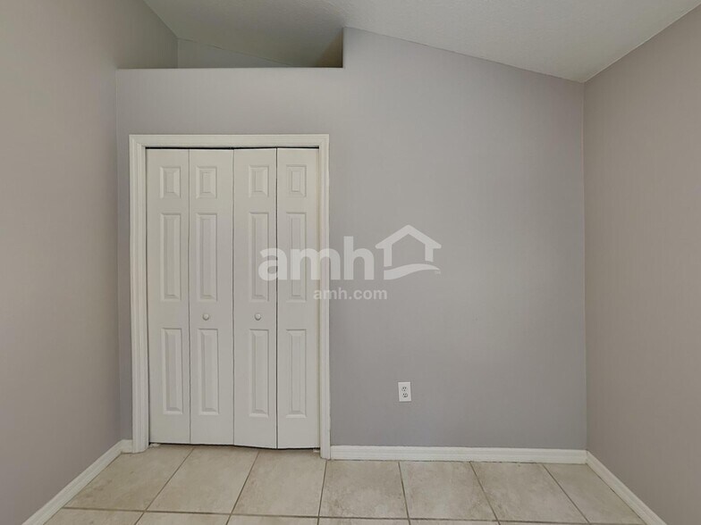 Building Photo - 33347 Irongate Dr