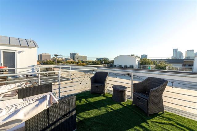 Building Photo - 3845 Convent St