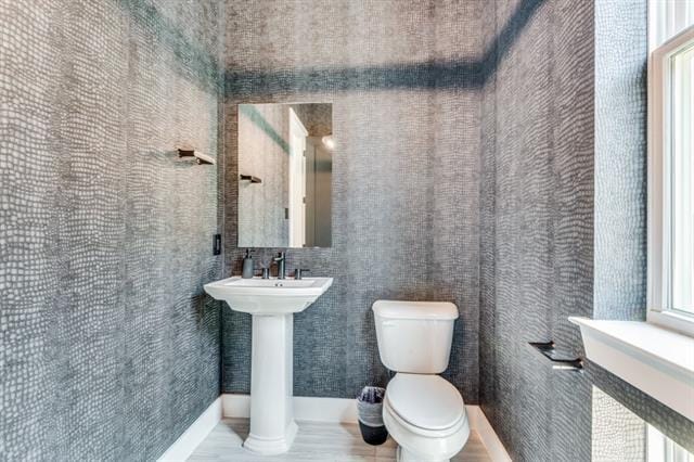 Building Photo - 2537 El Camino Ln