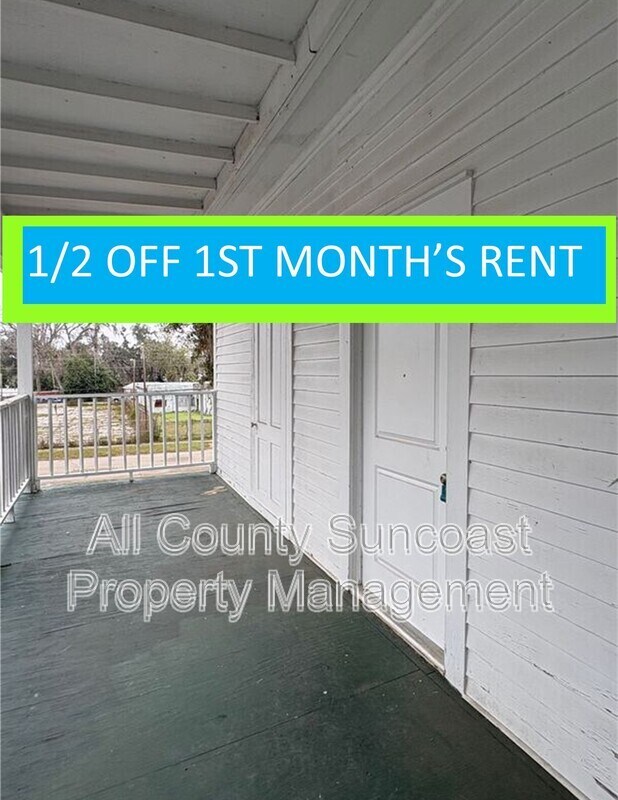 Building Photo - 640 E Washington St