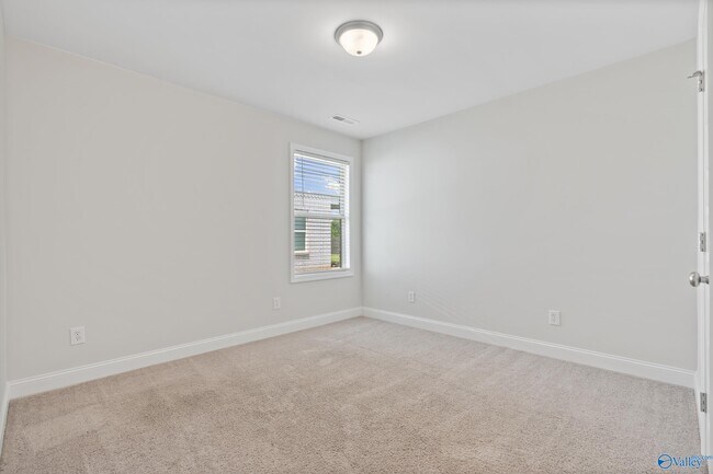 Building Photo - 191 Cherry Laurel Dr