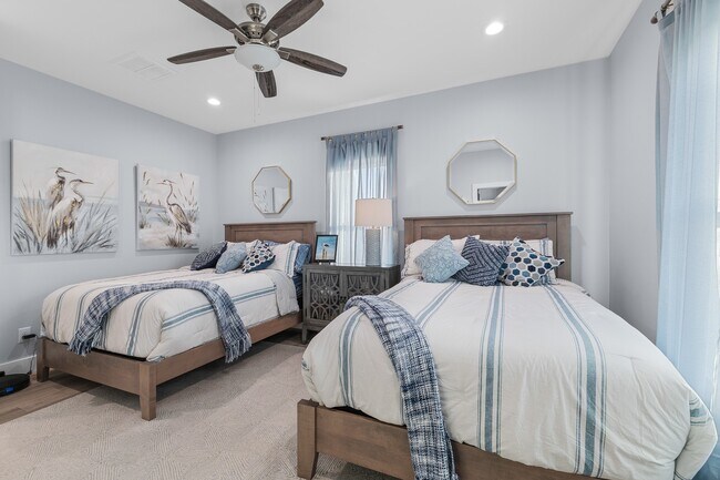 Building Photo - 22520 Bay Point Dr