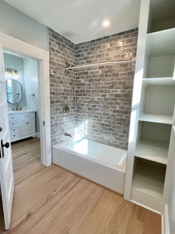 Building Photo - 1309 Donald Ave