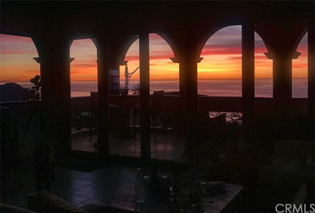 Building Photo - 736 Esplanade