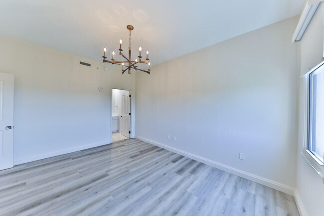 Building Photo - 400 Kelly Plantation Dr