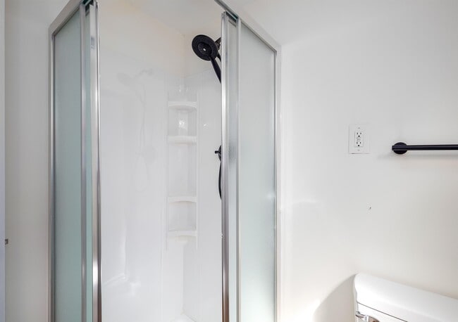 Building Photo - 1190 Blue Creek Rd