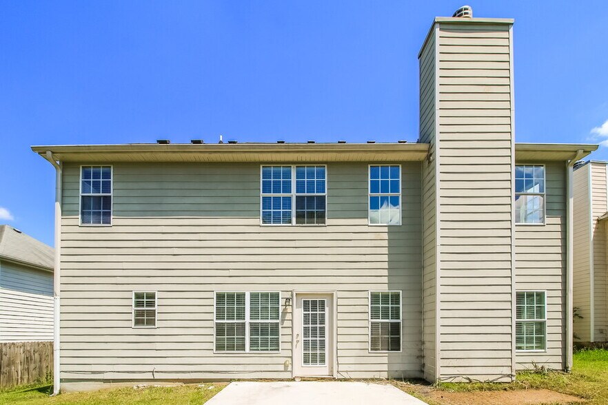 Building Photo - 3505 Creekview Dr