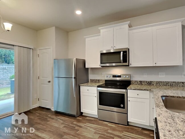 Building Photo - 116 Chandler Ct