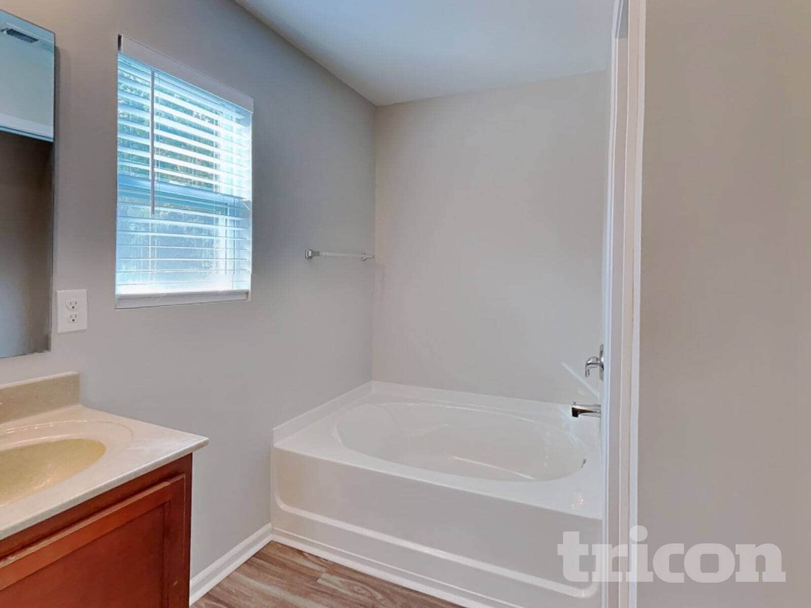 Building Photo - 616 Sawtooth Oak Drive