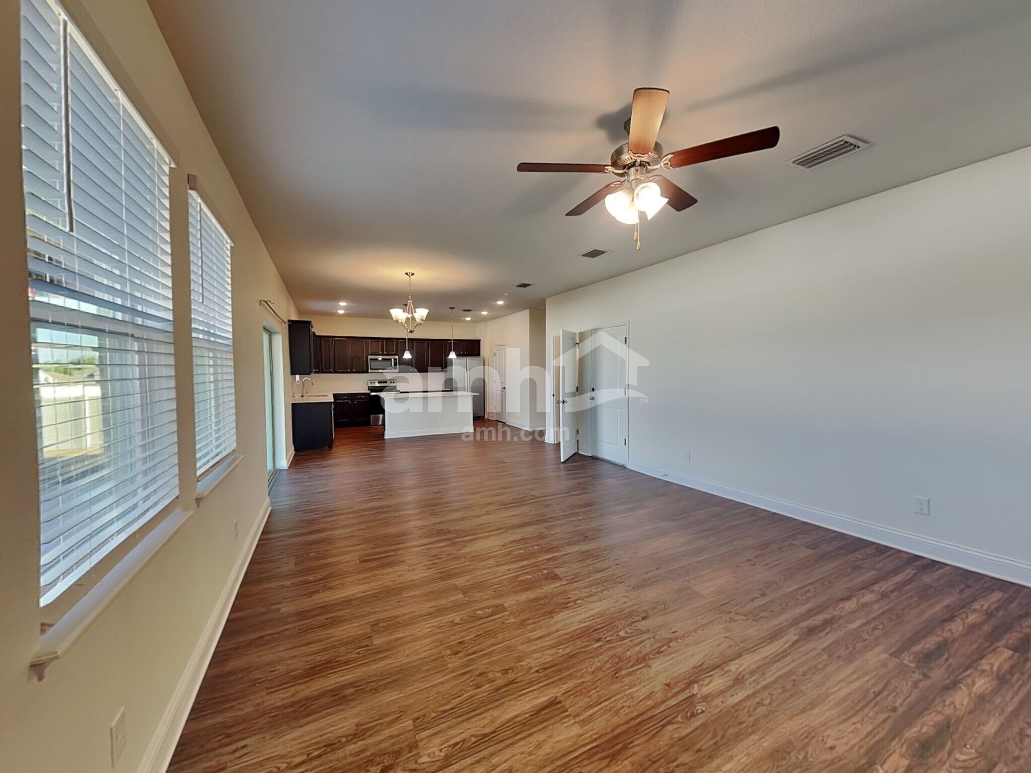 Building Photo - 1079 Summer Stone Lp