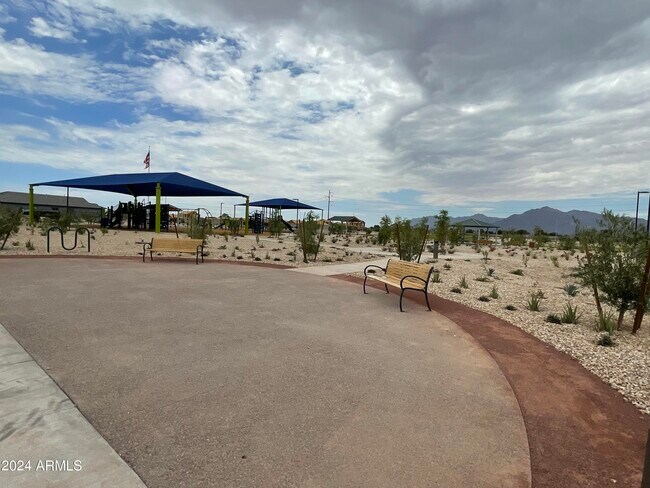 Building Photo - 4711 S 110th Ave