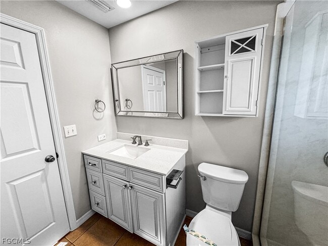 Building Photo - 326 SW 29th St