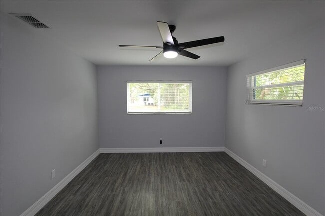 Building Photo - 5120 24th Ave S