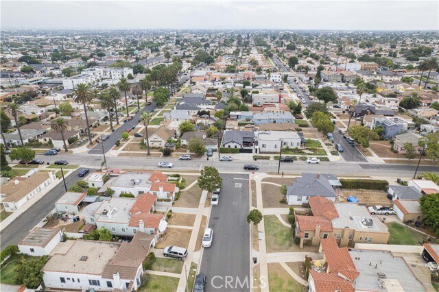 Building Photo - 3457 W 75th St