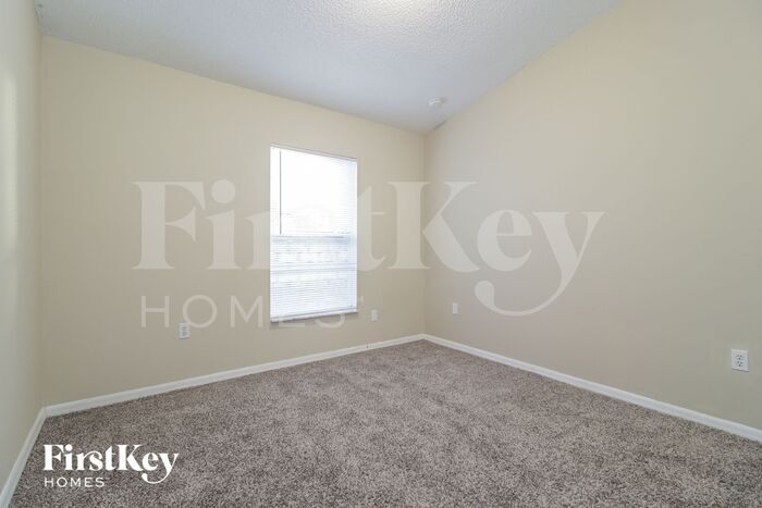 Building Photo - 7439 Little Pond Ct