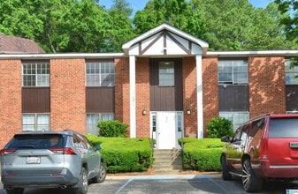 Building Photo - 840 Beacon Pkwy E