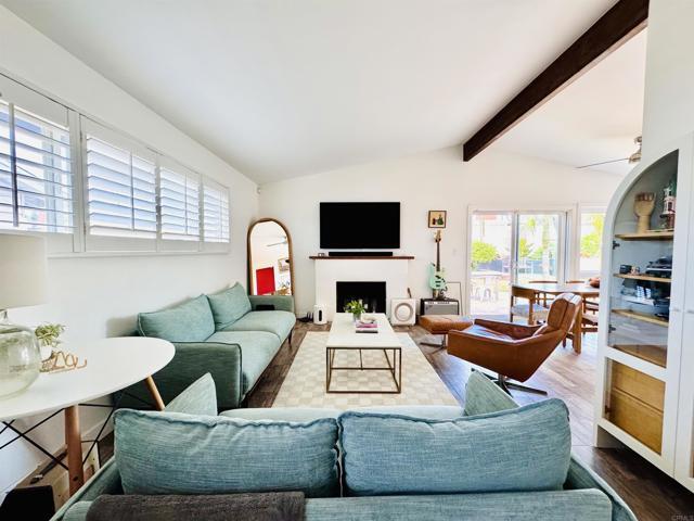 Building Photo - 4970 Mt Almagosa Dr