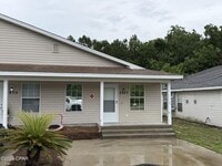 Building Photo - 2613 Lagoon Knoll Dr