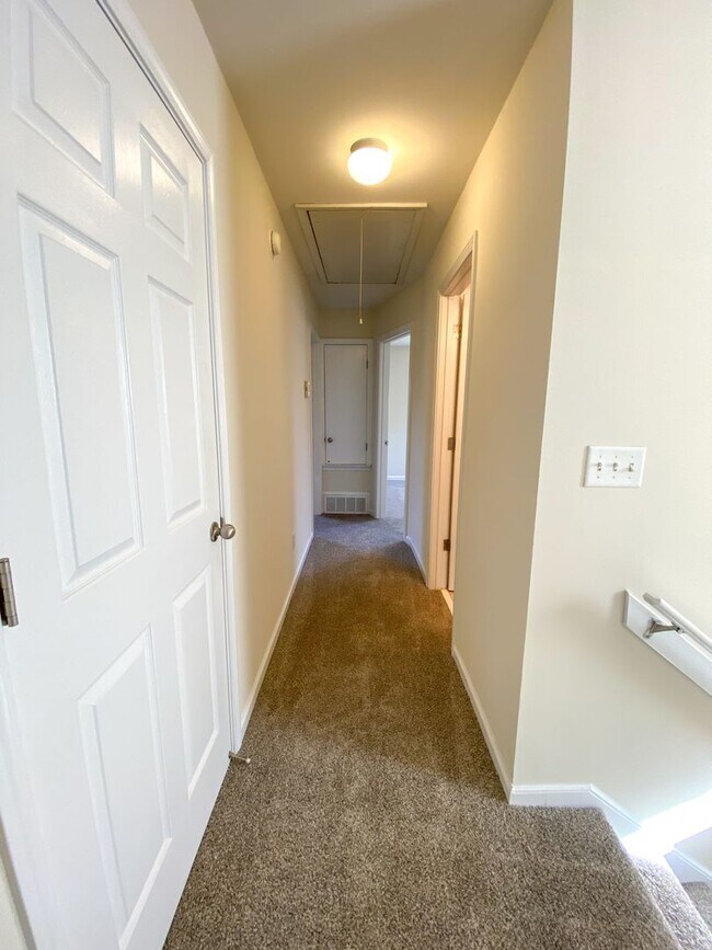 Building Photo - 3 bedroom 2.5 bathroom in Harbor Town Memphis