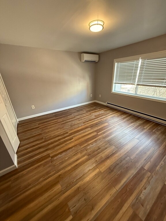 Building Photo - 850 Dorchester Ave