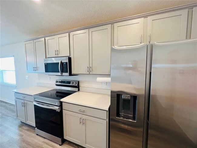 Building Photo - 1824 Brisbane Pl