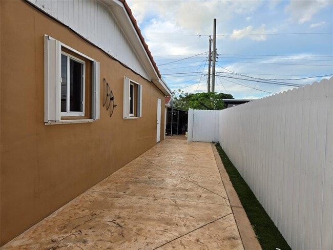 Building Photo - 4955 NW 178th Terrace