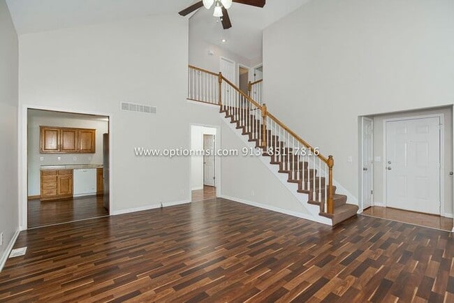 Building Photo - Heatherwood Subdivision!