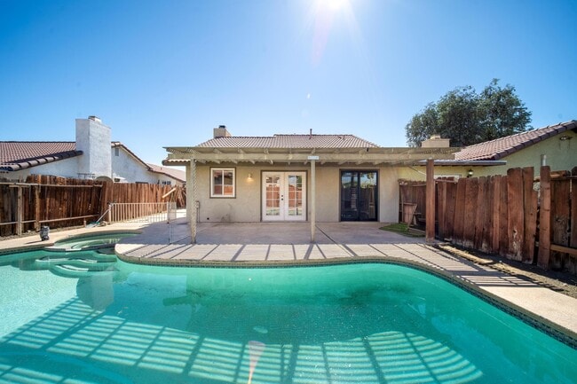 Building Photo - 81402 Palmwood Dr