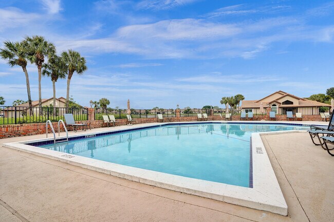 Building Photo - 8062 Cassia Dr