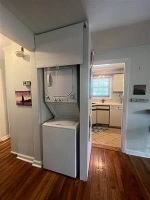 Building Photo - 42 7th Ave