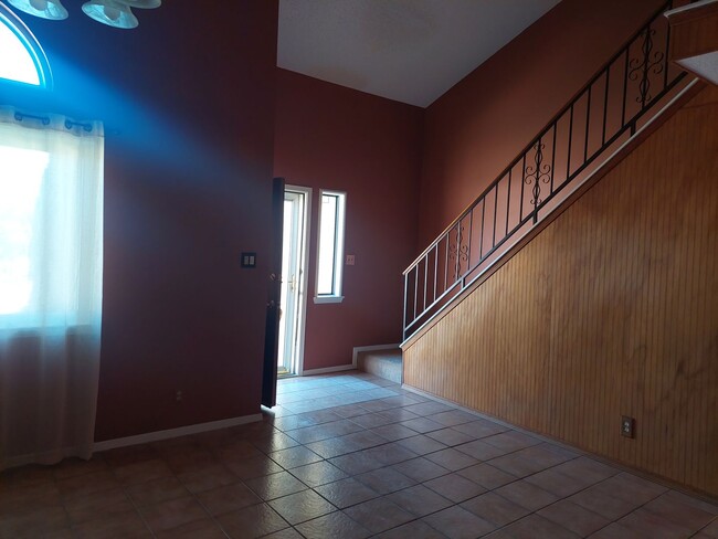 Building Photo - Beautiful Rental near Fort Bliss