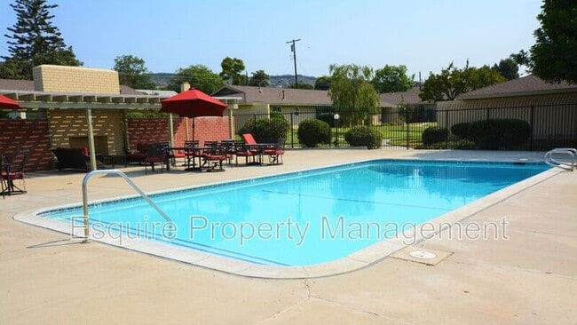 Building Photo - 2235 Camilar Dr