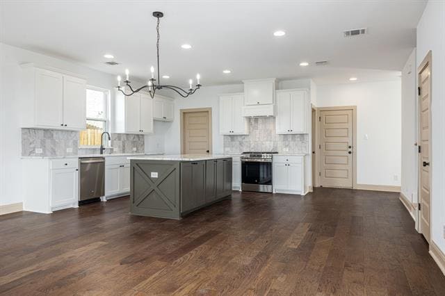 Building Photo - 7636 Trailridge Dr